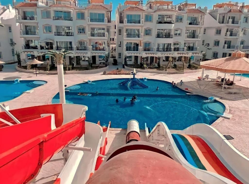 3-Bedroom Apartment On The Third Floor With 3 Balconies And Lovely Pool View, Street View And Free Beach Access In Sharm Hills Resort Dış mekan fotoğraf
